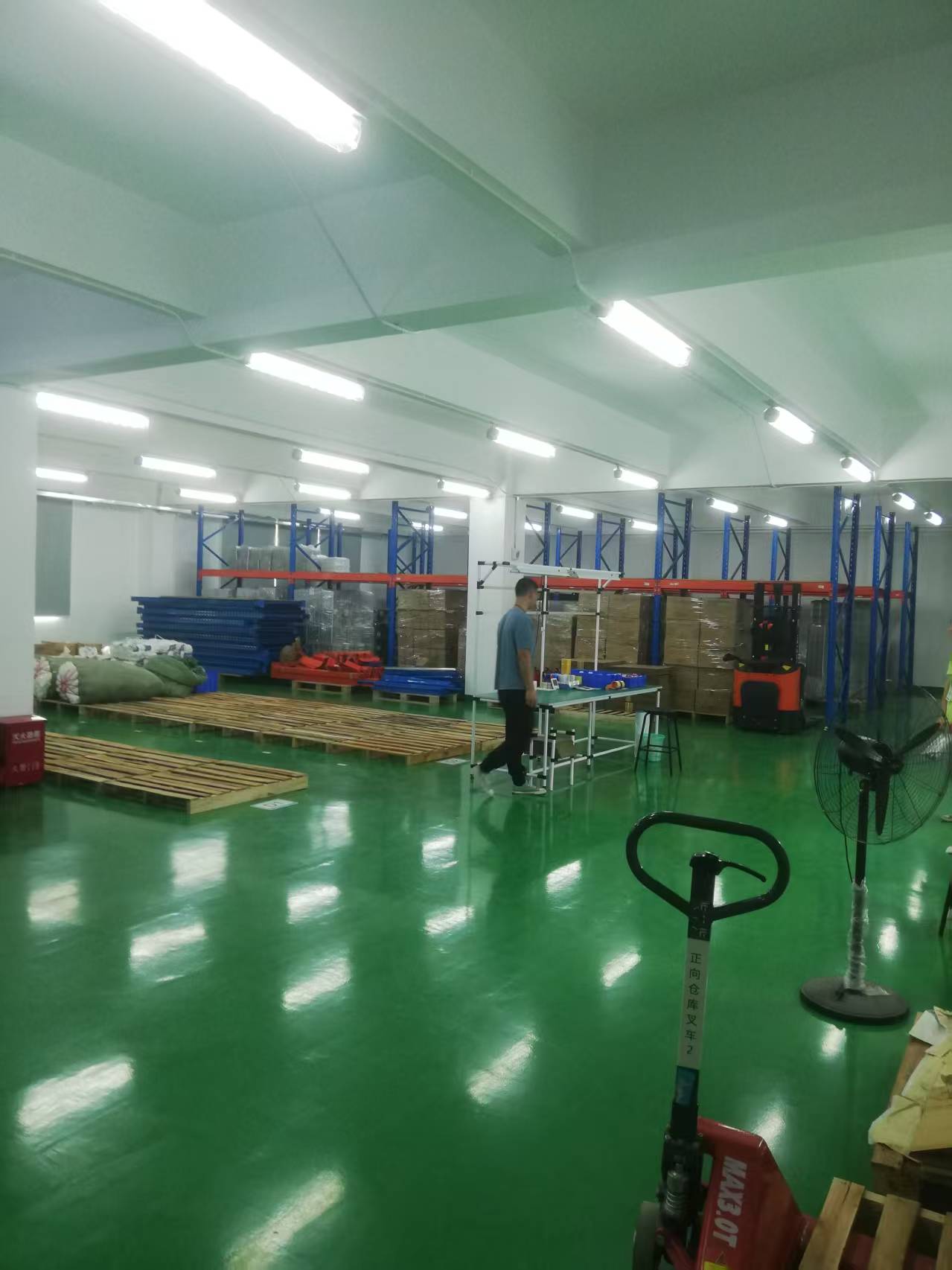 仓库照明安装 仓库照明安装