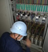 电容柜更换电容需要放电吗？