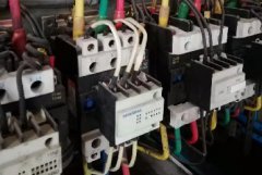 电容补偿柜用的接触器与普通接触器有什么不同